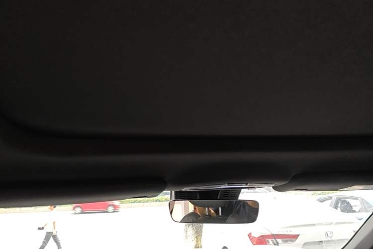 Used Geely Auto Emgrand X7 Sport 2023 Boyue COOL 1.5TD Smart Model Headliner