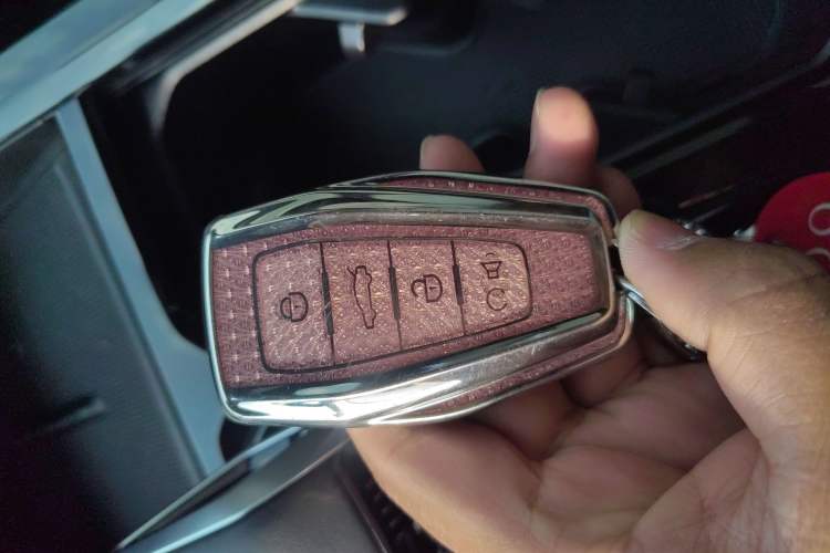 Used Geely Auto Emgrand X7 Sport 2023 Boyue COOL 1.5TD ZhiZun Edition Interior 1