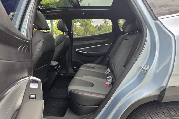 Used Geely Auto Emgrand X7 Sport 2023 Boyue COOL 1.5TD Smart Model Interior 3