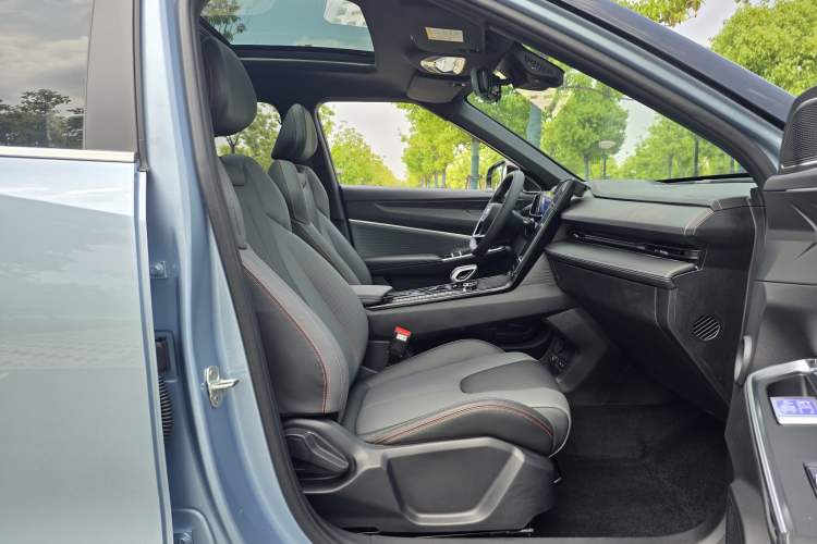 Used Geely Auto Emgrand X7 Sport 2023 Boyue COOL 1.5TD Smart Model Interior 6