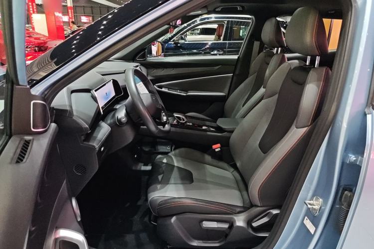 Used Geely Auto Emgrand X7 Sport 2023 Boyue COOL 1.5TD Friend Edition Left Front Seat
