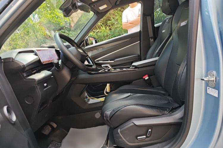 Used Geely Auto Emgrand X7 Sport 2023 Boyue COOL 1.5TD Smart Model Left Front Seat