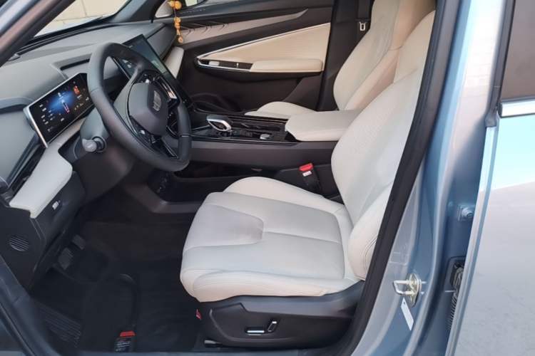 Used Geely Auto Emgrand X7 Sport 2023 Boyue COOL 1.5TD ZhiZun Edition Left Front Seat