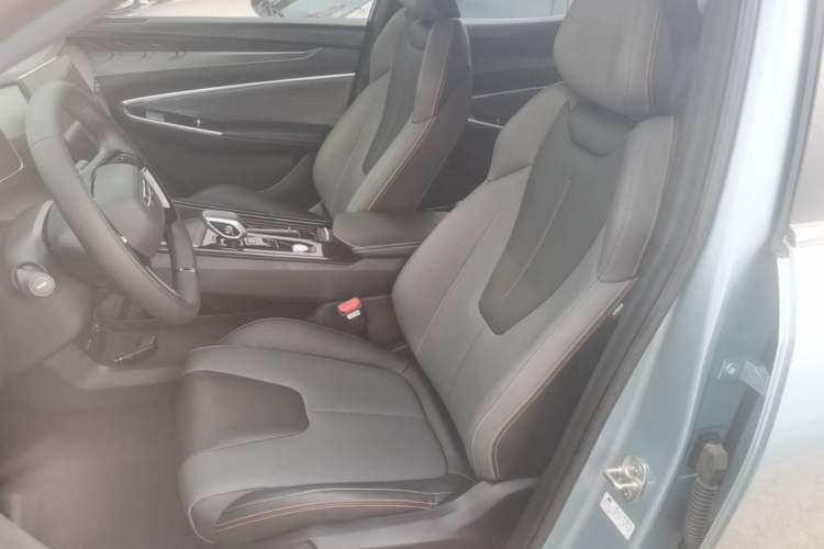 Used Geely Auto Emgrand X7 Sport 2023 Boyue COOL 1.5TD Smart Connect+ Left Front Seat
