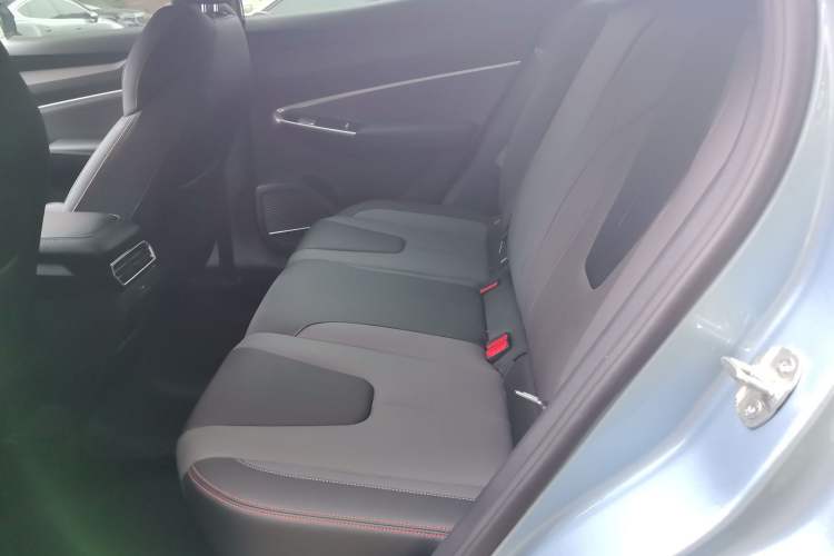 Used Geely Auto Emgrand X7 Sport 2023 Boyue COOL 1.5TD Smart Model Left Rear Seat