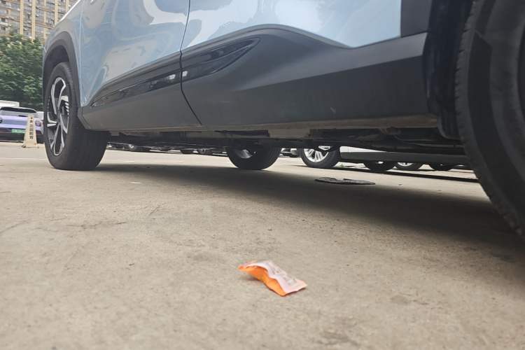 Used Geely Auto Emgrand X7 Sport 2023 Boyue COOL 1.5TD Smart Connect+ Left Side Sill
