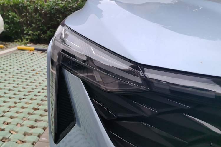 Used Geely Auto Emgrand X7 Sport 2023 Boyue COOL 1.5TD Smart Model Right Front Headlight