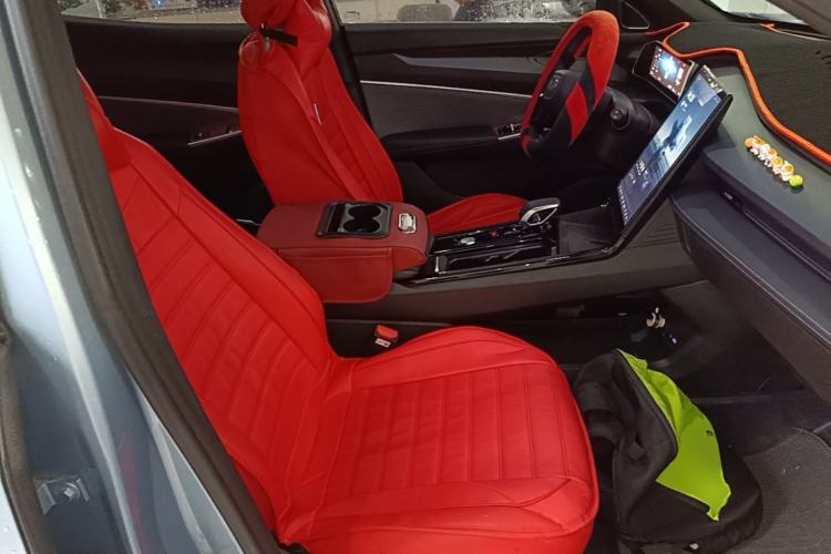 Used Geely Auto Emgrand X7 Sport 2023 Boyue COOL 1.5TD Smart Connect+ Right Front Seat