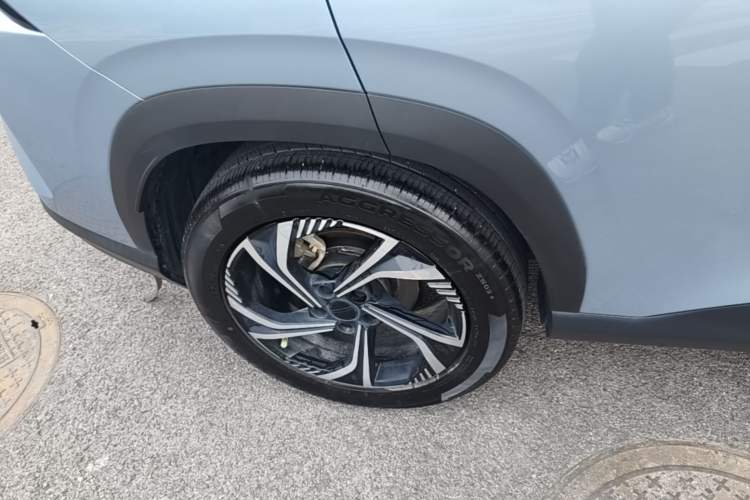 Used Geely Auto Emgrand X7 Sport 2023 Boyue COOL 1.5TD Smart Connect+ Right Rear Wheel Hub