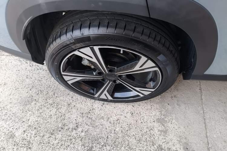 Used Geely Auto Emgrand X7 Sport 2023 Boyue COOL 1.5TD ZhiZun Edition Right Rear Wheel Hub