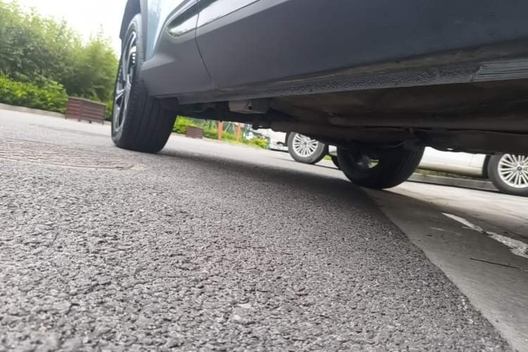 Used Geely Auto Emgrand X7 Sport 2023 Boyue COOL 1.5TD Smart Connect+ Right Side Sill