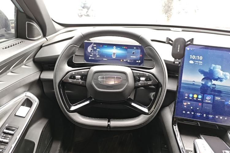 Used Geely Auto Emgrand X7 Sport 2023 Boyue COOL 1.5TD Smart Model Steering Wheel