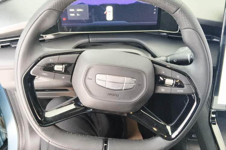 Used Geely Auto Emgrand X7 Sport 2023 Boyue COOL 1.5TD Smart Connectivity Model Steering Wheel
