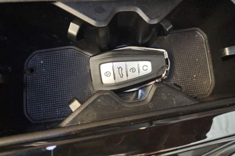 Used Geely Auto Emgrand X7 Sport 2023 Boyue COOL 1.5TD Smart Model Vehicle Key