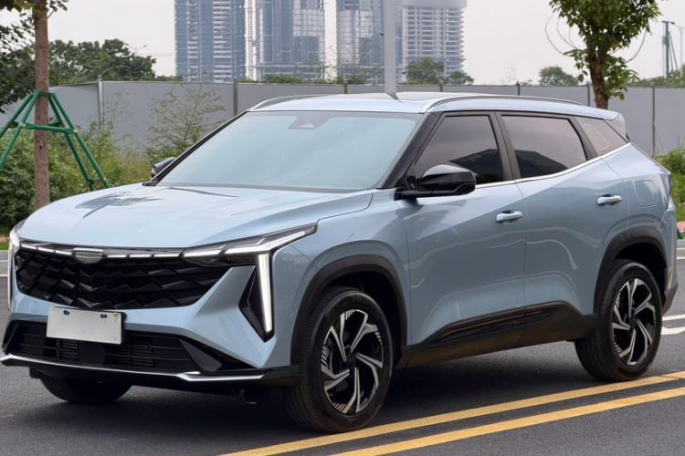 Used Geely Auto Emgrand X7 Sport 2023 Boyue COOL 1.5TD Smart Model Guazi used car, China used car export, Used car for sale, Used  cars, Cheapest cars for sale
