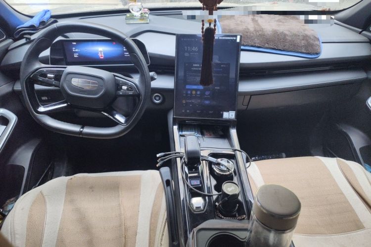 Used Geely Auto Emgrand X7 Sport 2023 Boyue COOL 1.5TD Smart Connect+ Center Console