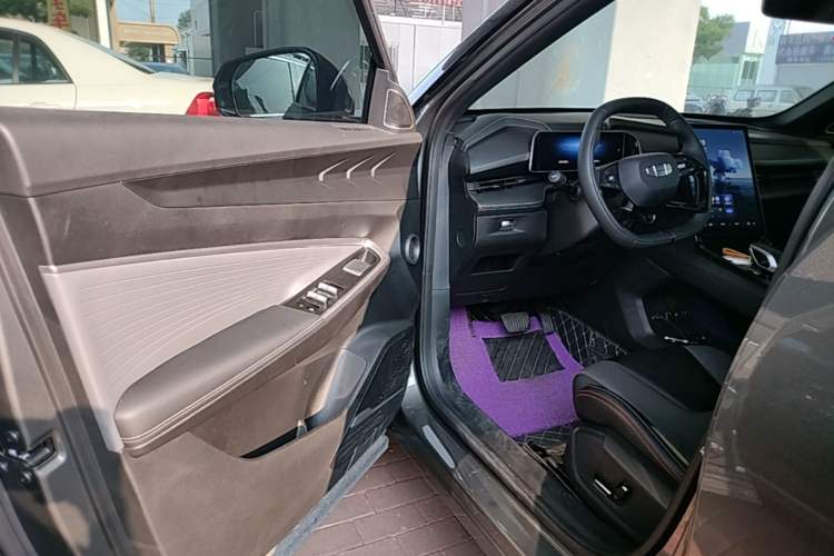 Used Geely Auto Emgrand X7 Sport 2023 Boyue COOL 1.5TD Smart Connect+ Driver Seat
