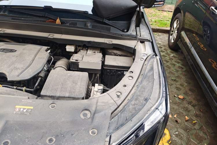 Used Geely Auto Emgrand X7 Sport 2023 Boyue COOL 1.5TD Friend Edition Engine Bay Left
