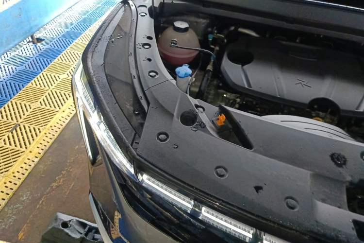Used Geely Auto Emgrand X7 Sport 2023 Boyue COOL 1.5TD Smart Model Engine Bay Right