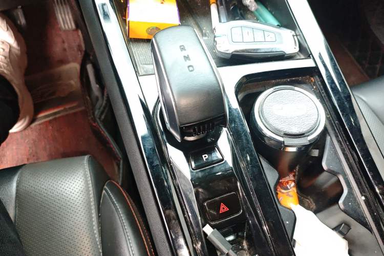 Used Geely Auto Emgrand X7 Sport 2023 Boyue COOL 1.5TD Friend Edition Gear Lever