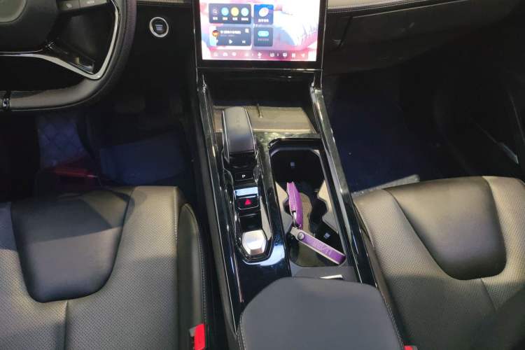 Used Geely Auto Emgrand X7 Sport 2023 Boyue COOL 1.5TD Smart Connect+ Gear Lever