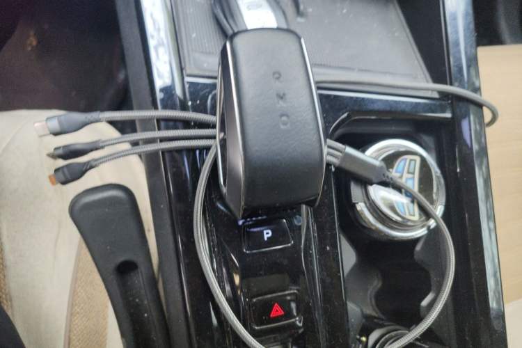 Used Geely Auto Emgrand X7 Sport 2023 Boyue COOL 1.5TD Smart Connect+ Gear Lever
