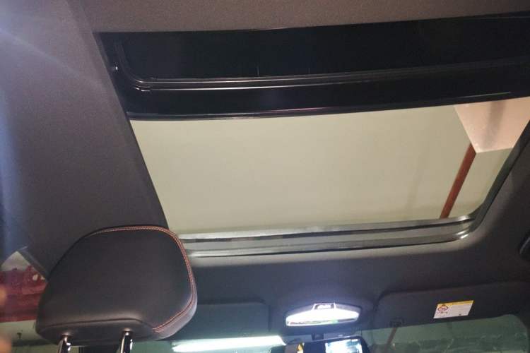 Used Geely Auto Emgrand X7 Sport 2023 Boyue COOL 1.5TD Smart Connect+ Headliner