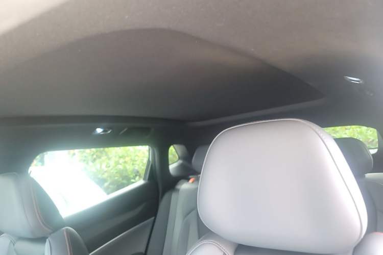 Used Geely Auto Emgrand X7 Sport 2023 Boyue COOL 1.5TD Smart Model Headliner