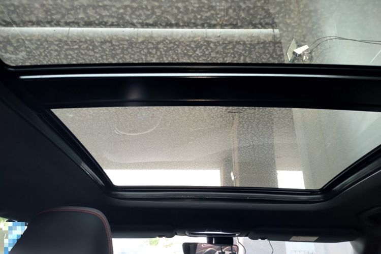 Used Geely Auto Emgrand X7 Sport 2023 Boyue COOL 1.5TD Smart Connect+ Headliner
