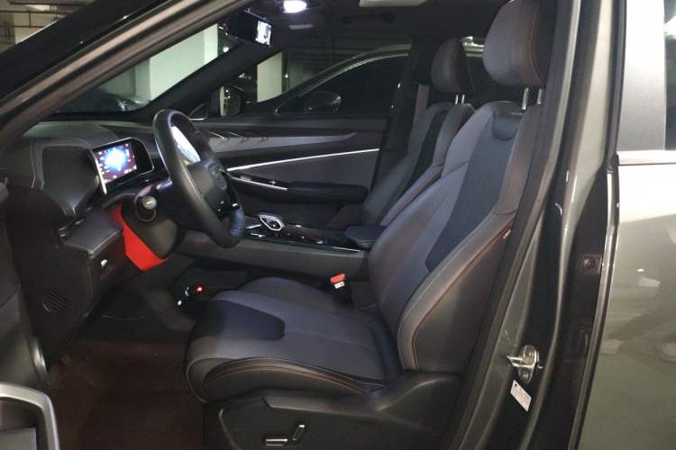 Used Geely Auto Emgrand X7 Sport 2023 Boyue COOL 1.5TD Smart Connect+ Left Front Seat