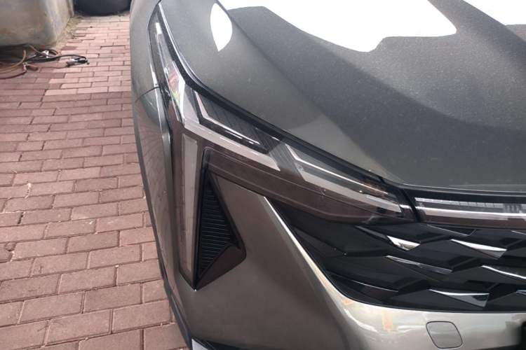 Used Geely Auto Emgrand X7 Sport 2023 Boyue COOL 1.5TD Smart Connect+ Right Front Headlight