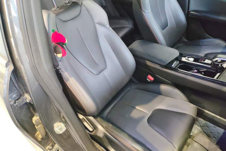 Used Geely Auto Emgrand X7 Sport 2023 Boyue COOL 1.5TD Smart Connect+ Right Front Seat