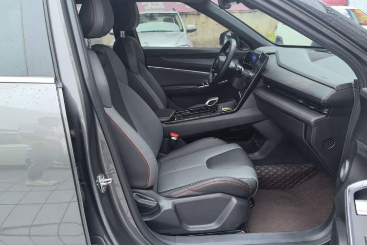 Used Geely Auto Emgrand X7 Sport 2023 Boyue COOL 1.5TD Smart Model Right Front Seat