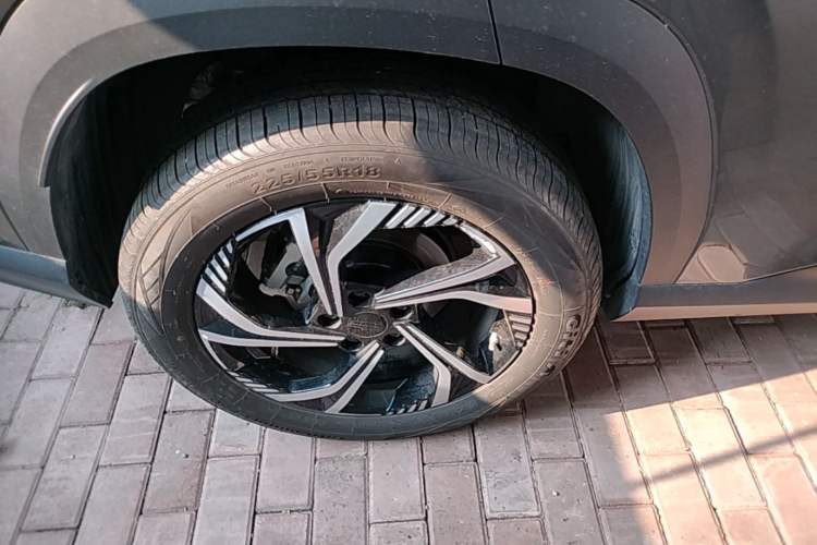 Used Geely Auto Emgrand X7 Sport 2023 Boyue COOL 1.5TD Smart Connect+ Right Rear Wheel Hub