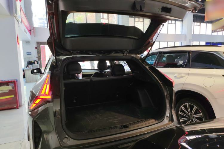 Used Geely Auto Emgrand X7 Sport 2023 Boyue COOL 1.5TD Smart Connect+ Trunk
