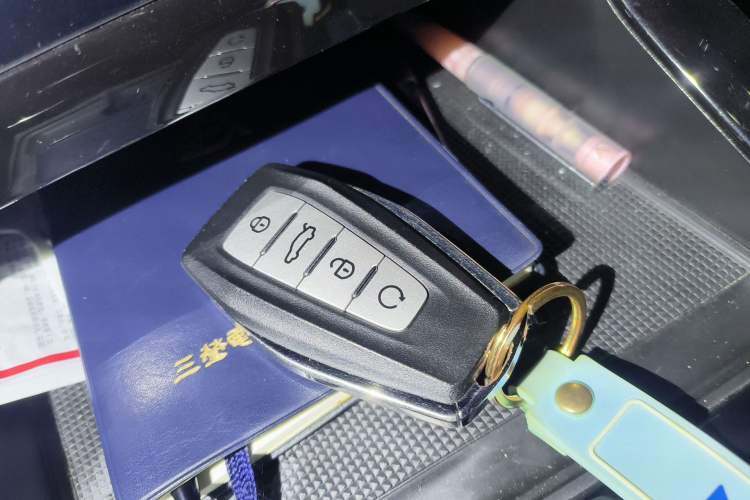 Used Geely Auto Emgrand X7 Sport 2023 Boyue COOL 1.5TD Friend Edition Vehicle Key