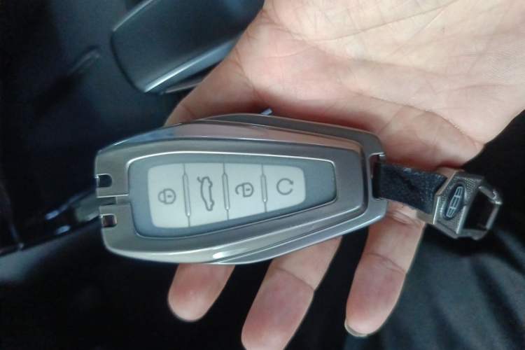 Used Geely Auto Emgrand X7 Sport 2023 Boyue COOL 1.5TD Smart Model Vehicle Key