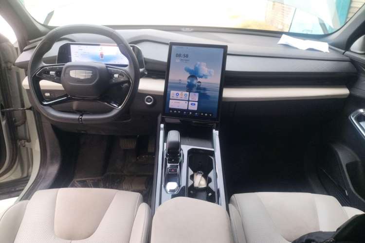 Used Geely Auto Emgrand X7 Sport 2023 Boyue COOL 1.5TD ZhiZun Edition Center Console