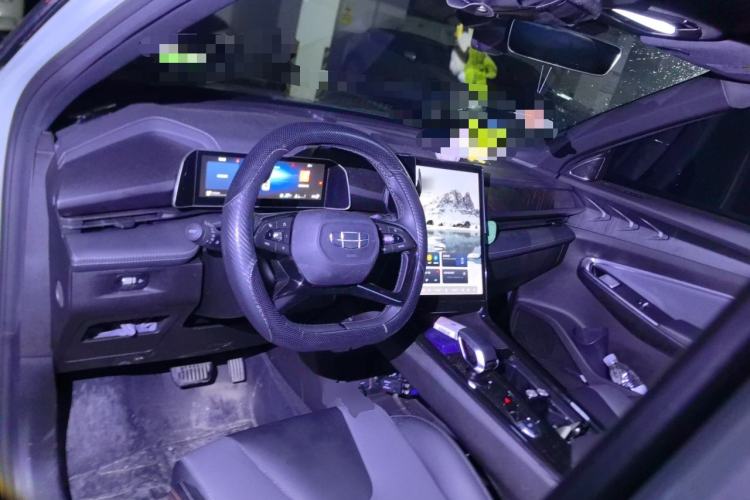 Used Geely Auto Emgrand X7 Sport 2023 Boyue COOL 1.5TD Smart Model Center Console