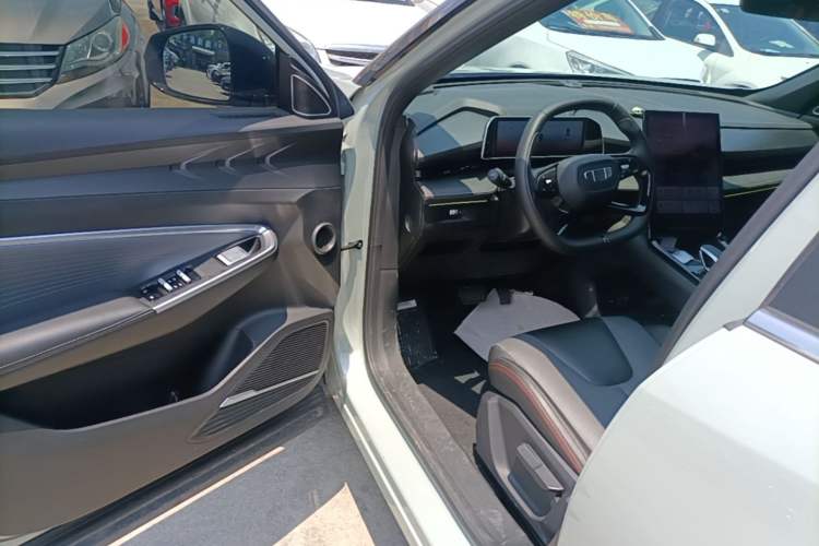 Used Geely Auto Emgrand X7 Sport 2023 Boyue COOL 1.5TD Smart Connectivity Model Driver Seat