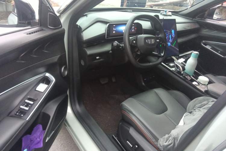 Used Geely Auto Emgrand X7 Sport 2023 Boyue COOL 1.5TD Smart Model Driver Seat