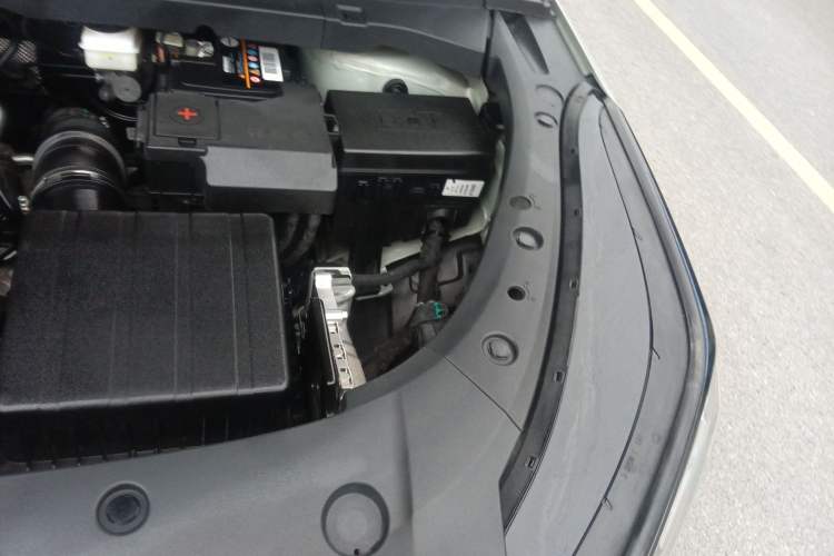 Used Geely Auto Emgrand X7 Sport 2023 Boyue COOL 1.5TD Smart Model Engine Bay Left