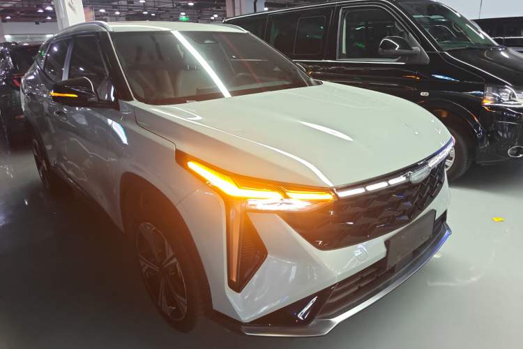Used Geely Auto Emgrand X7 Sport 2023 Boyue COOL 1.5TD ZhiZun Edition Exterior 1