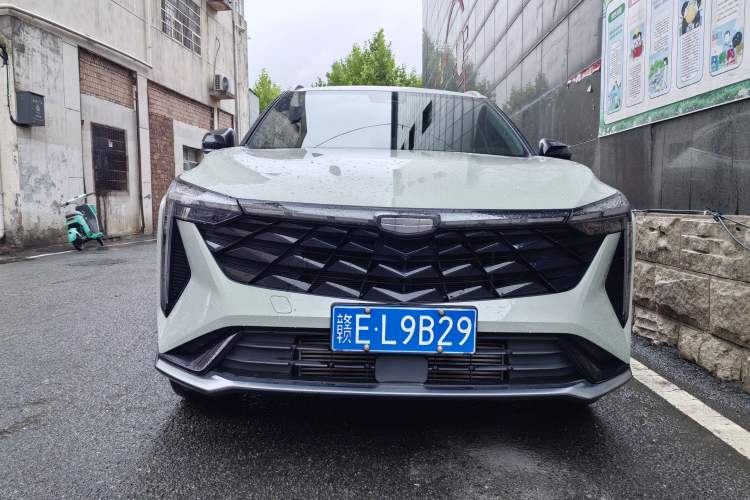 Used Geely Auto Emgrand X7 Sport 2023 Boyue COOL 1.5TD ZhiZun Edition Exterior 1