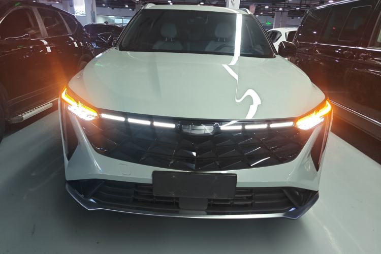 Used Geely Auto Emgrand X7 Sport 2023 Boyue COOL 1.5TD ZhiZun Edition Front