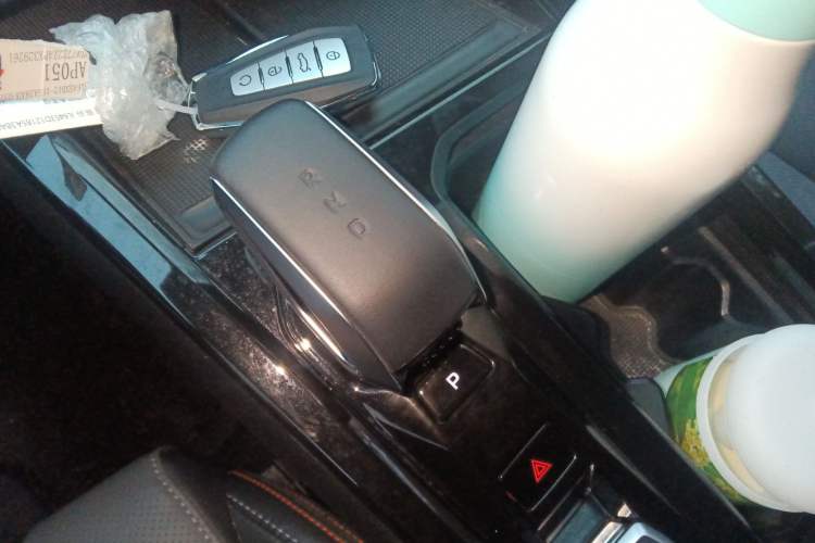 Used Geely Auto Emgrand X7 Sport 2023 Boyue COOL 1.5TD Smart Model Gear Lever