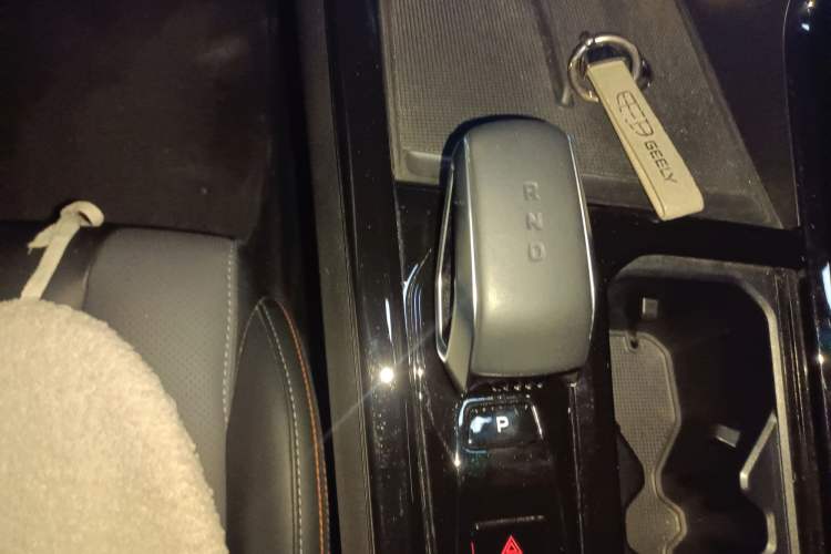 Used Geely Auto Emgrand X7 Sport 2023 Boyue COOL 1.5TD Smart Model Gear Lever