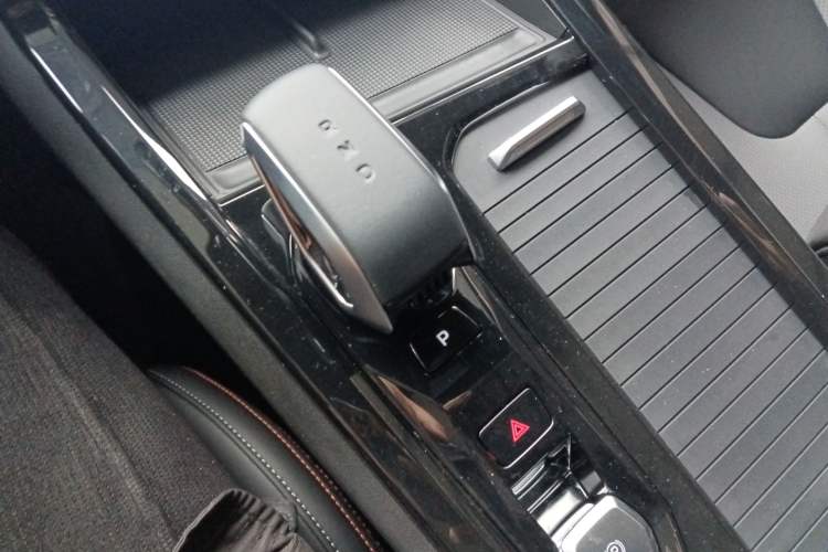 Used Geely Auto Emgrand X7 Sport 2023 Boyue COOL 1.5TD Smart Model Gear Lever