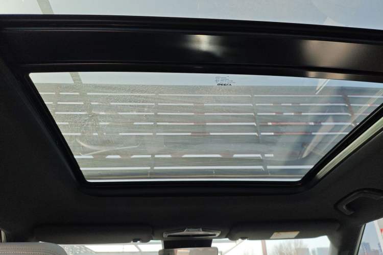 Used Geely Auto Emgrand X7 Sport 2023 Boyue COOL 1.5TD ZhiZun Edition Headliner