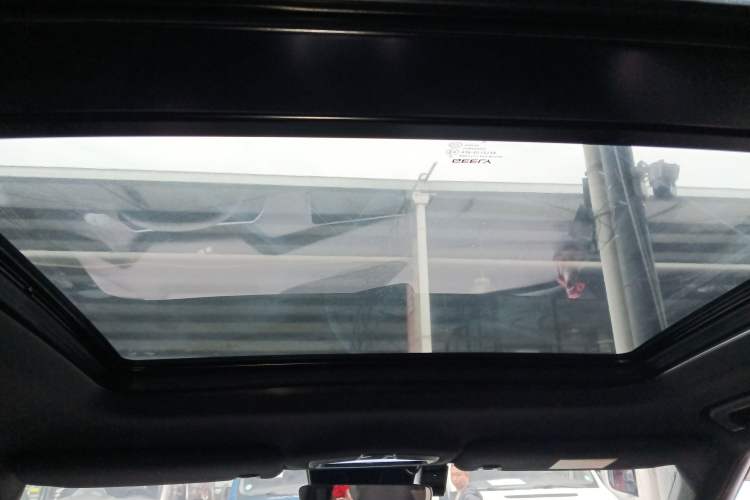 Used Geely Auto Emgrand X7 Sport 2023 Boyue COOL 1.5TD Smart Model Headliner